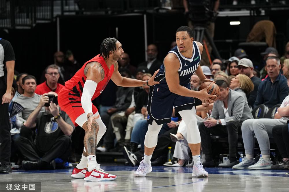 在新教练的 在新教练的