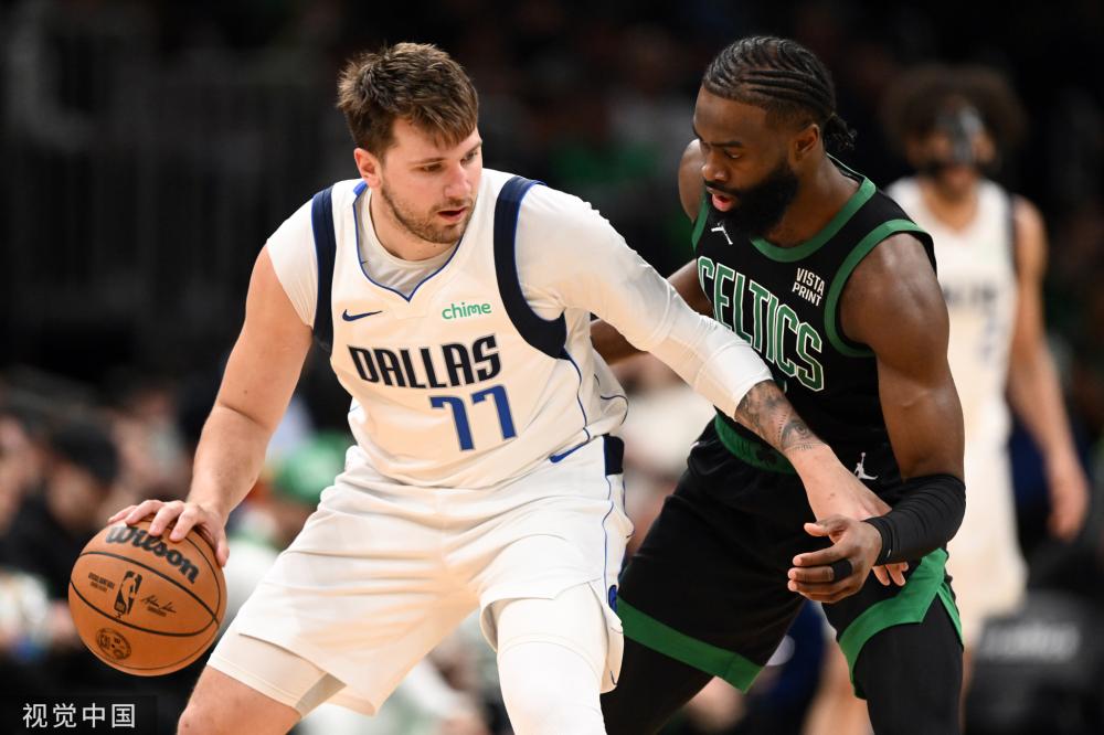 与质疑声中 与质疑声中